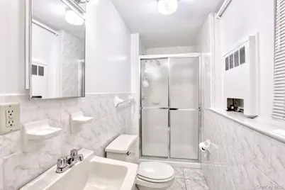 24 Hilltop Lane, Monsey, NY 10952 - Photo 17