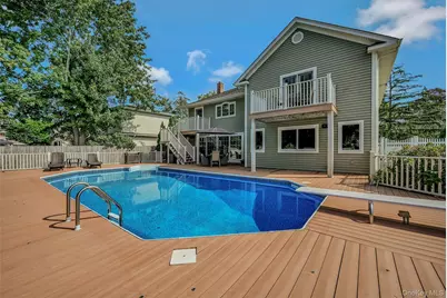 30 W Shore Road, Oakdale, NY 11769 - Photo 29