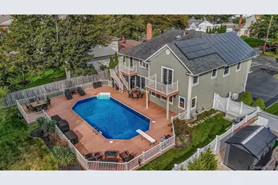 30 W Shore Road, Oakdale, NY 11769 - Photo 31