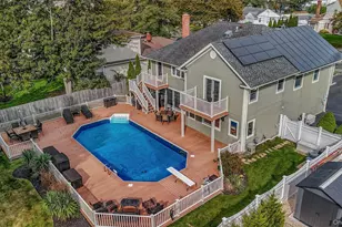 30 W Shore Rd, Oakdale, NY 11769 - Photo 31