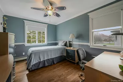 30 W Shore Road, Oakdale, NY 11769 - Photo 17