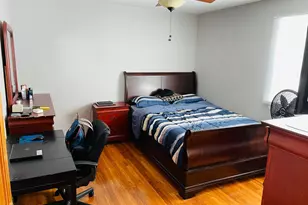 81-68 Langdale St, New Hyde Park, NY 11040 - Photo 11