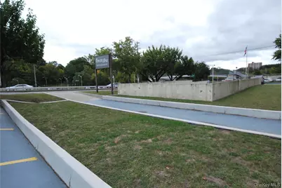 1523 Central Park Avenue #5F, Yonkers, NY 10710 - Photo 21