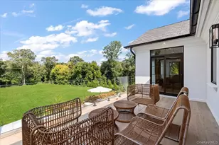 5 Gerry Ln, Lloyd Harbor, NY 11743 - Photo 31