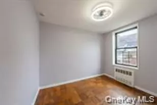 175-45 88th Ave, Jamaica, NY 11432 - Photo 15