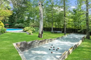 25 Surry Hill Pl, Huntington, NY 11743 - Photo 45