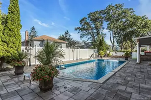 1436 7th St, West Babylon, NY 11704 - Photo 25