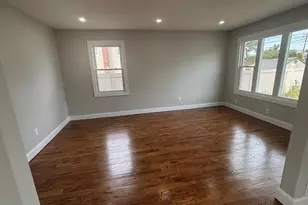 3154 Roxbury Rd, Oceanside, NY 11572 - Photo 3