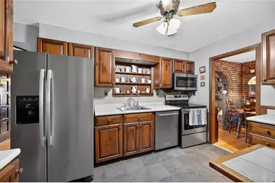 92 Hemlock Drive, Farmingdale, NY 11735 - Photo 11