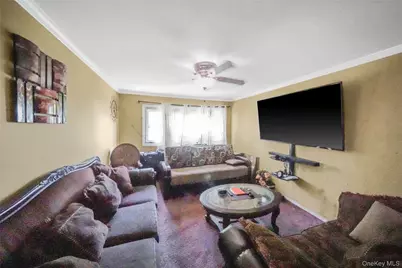 2445 Union Boulevard #5B, Islip, NY 11751 - Photo 5