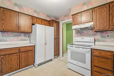 44 McNair Drive, Mahopac, NY 10541 - Photo 17