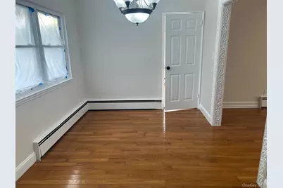 209 Nassau Avenue, Freeport, NY 11520 - Photo 13