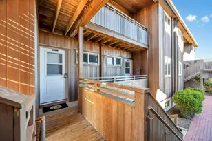 2004 Montauk Hwy, Amagansett, NY 11930 - Photo 3