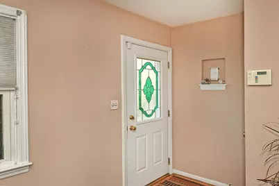 1483 Crown Street, Wantagh, NY 11793 - Photo 5