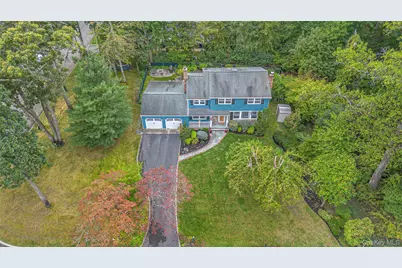 60 Oak Street, Smithtown, NY 11787 - Photo 31