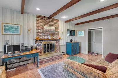 60 Oak Street, Smithtown, NY 11787 - Photo 9