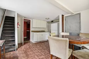 130 Johnston St, Newburgh, NY 12550 - Photo 9