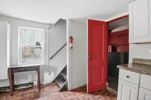 130 Johnston St, Newburgh, NY 12550 - Photo 11