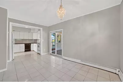 23 Mansion Avenue, Yonkers, NY 10704 - Photo 13