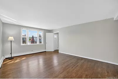 23 Mansion Avenue, Yonkers, NY 10704 - Photo 5