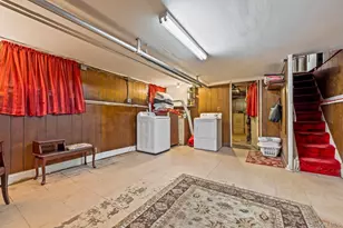 133-05 107th Ave, Richmond Hill, NY 11419 - Photo 15