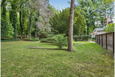 634 Park Avenue, Huntington, NY 11743 - Photo 37