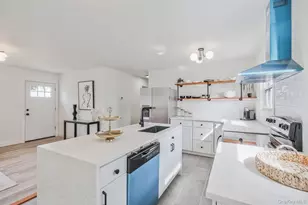 120 Manhattan Ave, West Babylon, NY 11704 - Photo 17