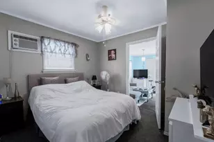 80 Fairview Ave, East Meadow, NY 11554 - Photo 23