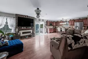 80 Fairview Ave, East Meadow, NY 11554 - Photo 27