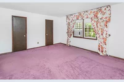 136 Westchester Avenue, Yonkers, NY 10707 - Photo 13