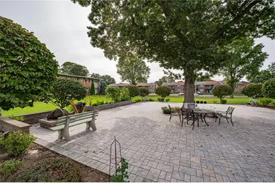 742 Deer Park Avenue #8A, North Babylon, NY 11703 - Photo 17