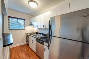 742 Deer Park Ave, North Babylon, NY 11703 - Photo 7