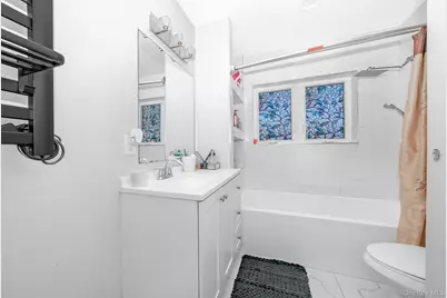 28 Riverside Avenue, Amityville, NY 11701 - Photo 21