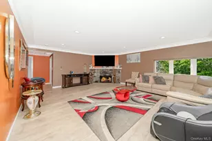 28 Riverside Ave, Amityville, NY 11701 - Photo 13