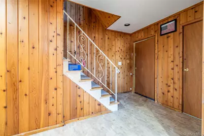 580 E Pine Street, Long Beach, NY 11561 - Photo 5