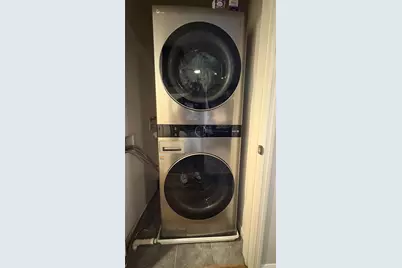 164 Ashley Ct, Central Islip, NY 11722 - Photo 9