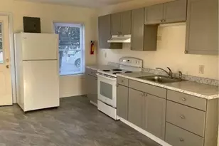 254 Partition St, Saugerties, NY 12477 - Photo 5