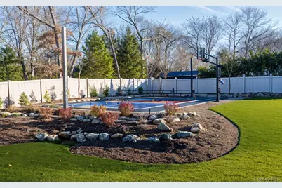 80 Washington Boulevard, Commack, NY 11725 - Photo 47