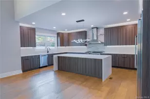 80 Washington Blvd, Commack, NY 11725 - Photo 11