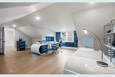 80 Washington Boulevard, Commack, NY 11725 - Photo 37