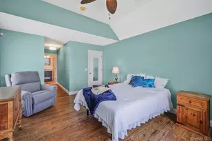 7 Grandview Dr, Shirley, NY 11967 - Photo 15