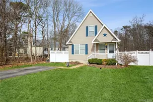 11 The Green, Shirley, NY 11967 - Photo 25