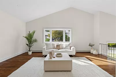 21A Neulist Avenue, Port Washington, NY 11050 - Photo 3