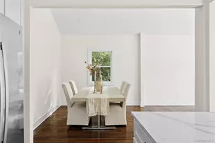 21 A Neulist Ave, Port Washington, NY 11050 - Photo 5