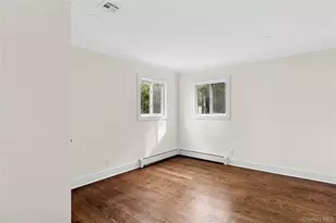 21 A Neulist Ave, Port Washington, NY 11050 - Photo 13