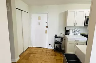 3121 Middletown Rd, Bronx, NY 10461 - Photo 9