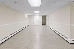 39 Wellington Ave, Deer Park, NY 11729 - Photo 11