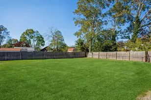 29 Robert St, Patchogue, NY 11772 - Photo 15