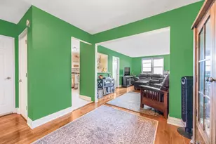 4320 Van Cortlandt Park E, Bronx, NY 10470 - Photo 7