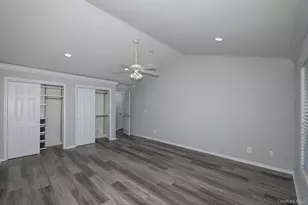 170 Overlook Dr, Farmingville, NY 11738 - Photo 7